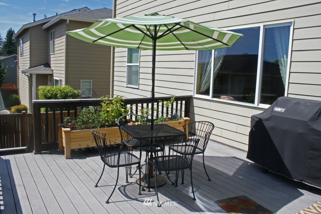 5609 Northeast 5th Court Renton, WA 98059 - Photo 11 of 20