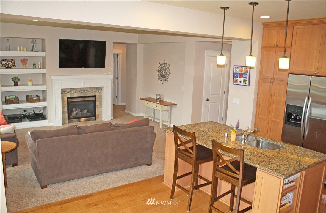 5609 Northeast 5th Court Renton, WA 98059 - Photo 14 of 20