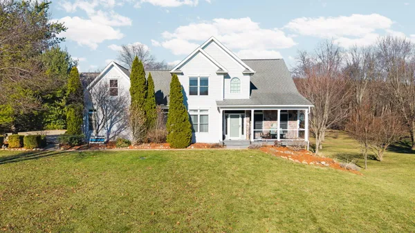 $619,000 | 9109 Pine Hill Court, Saline, MI 48176