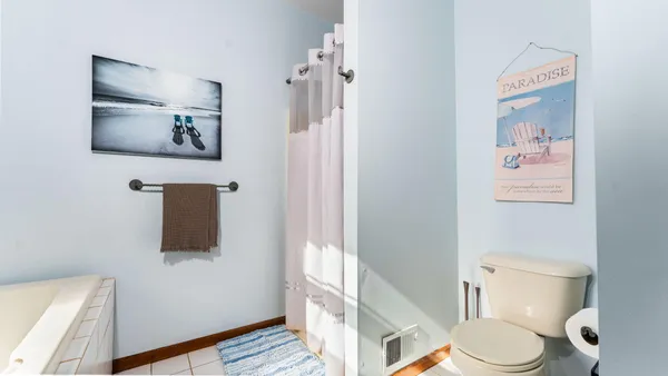 $619,000 | 9109 Pine Hill Court, Saline, MI 48176