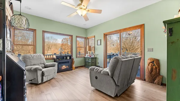 $619,000 | 9109 Pine Hill Court, Saline, MI 48176