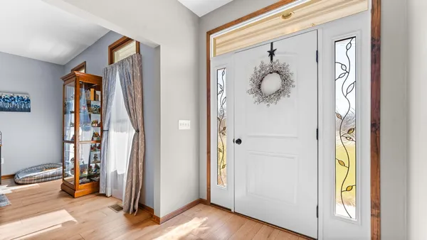 $619,000 | 9109 Pine Hill Court, Saline, MI 48176