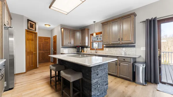 $619,000 | 9109 Pine Hill Court, Saline, MI 48176