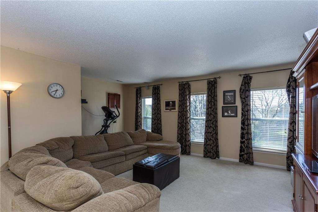 10360 Splendor Way Indianapolis, IN 46234 - Photo 14 of 24 Gallery Image 14