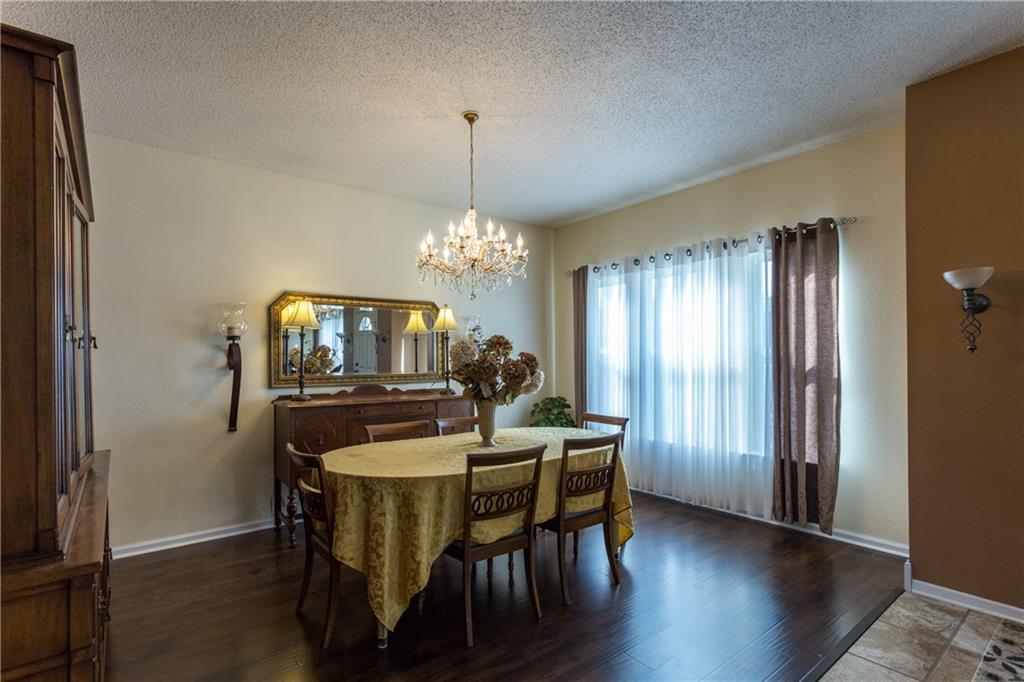 10360 Splendor Way Indianapolis, IN 46234 - Photo 3 of 24 Gallery Image 3