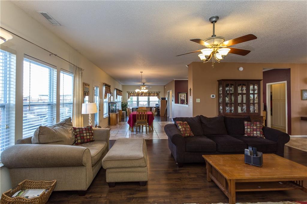 10360 Splendor Way Indianapolis, IN 46234 - Photo 6 of 24 Gallery Image 6