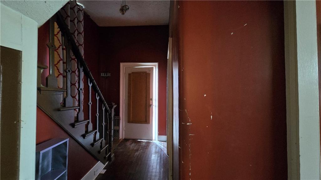 338 Ellsworth Street Sharon, PA 16146 - Photo 11 of 29