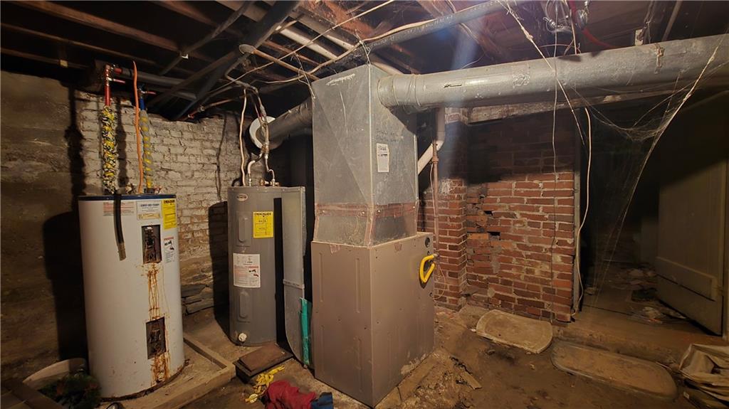 338 Ellsworth Street Sharon, PA 16146 - Photo 27 of 29