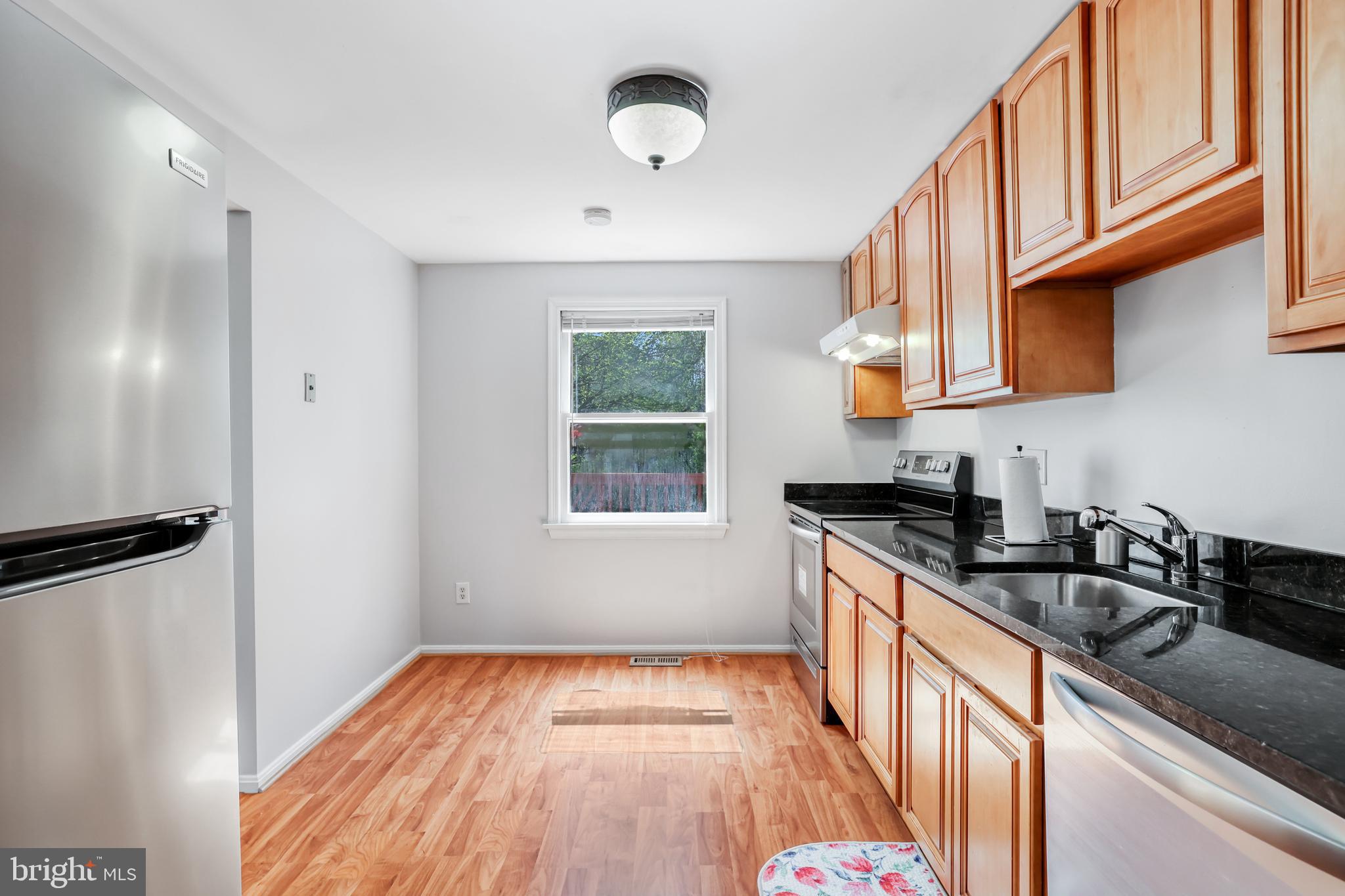 12623 Pinecrest Road Herndon, VA 20171 - Photo 21 of 57