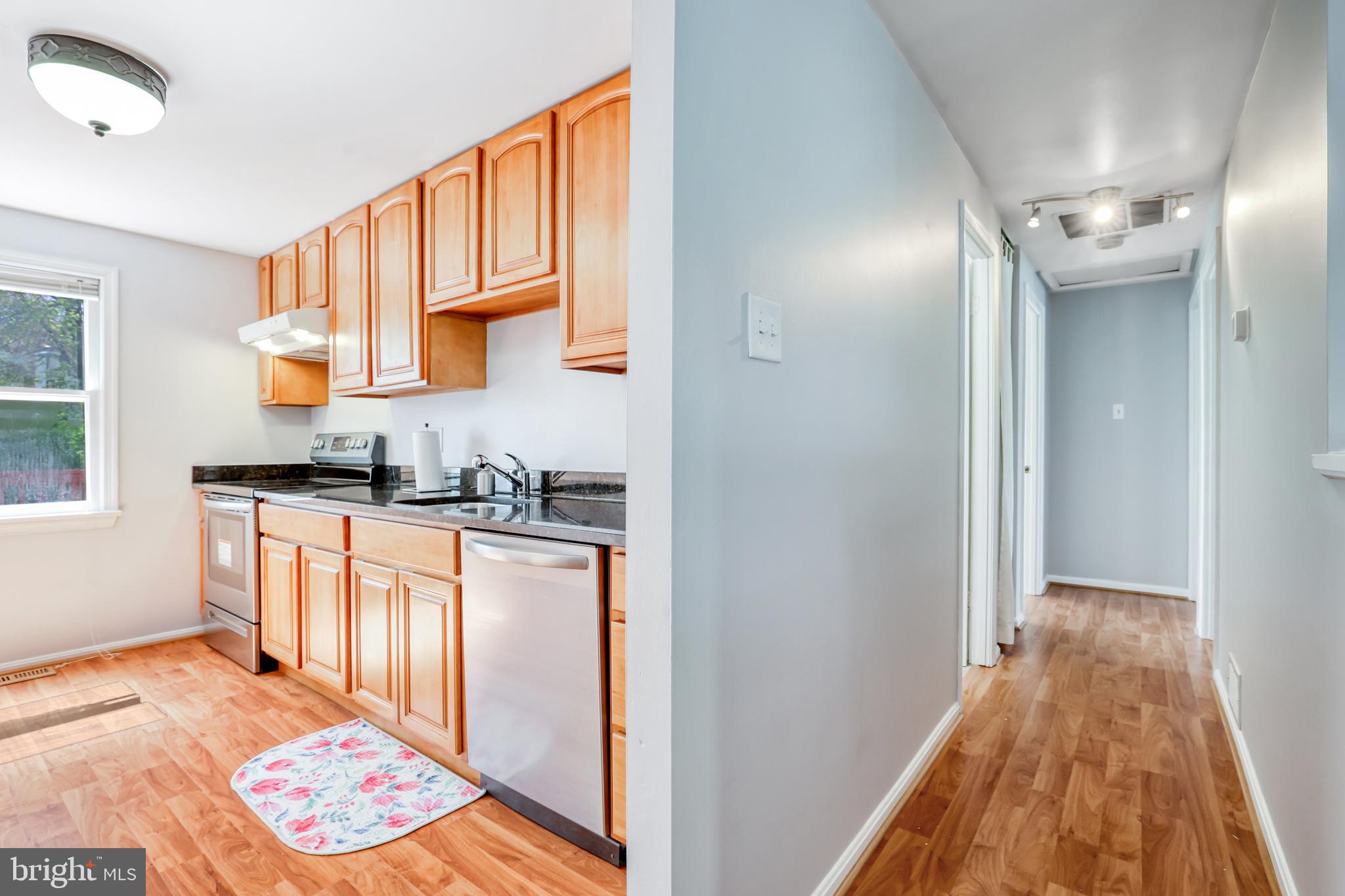 12623 Pinecrest Road Herndon, VA 20171 - Photo 25 of 57