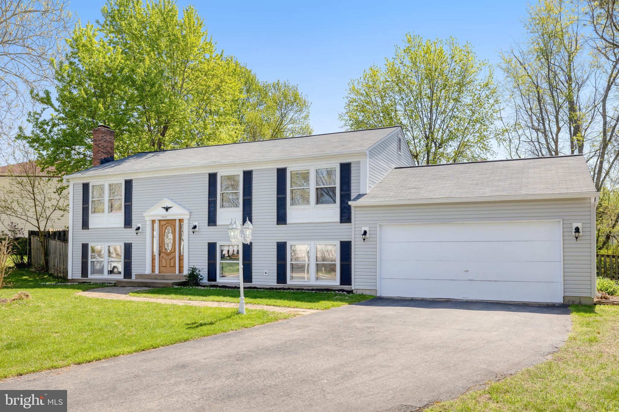 12623 Pinecrest Road Herndon, VA 20171 - Photo 3 of 57