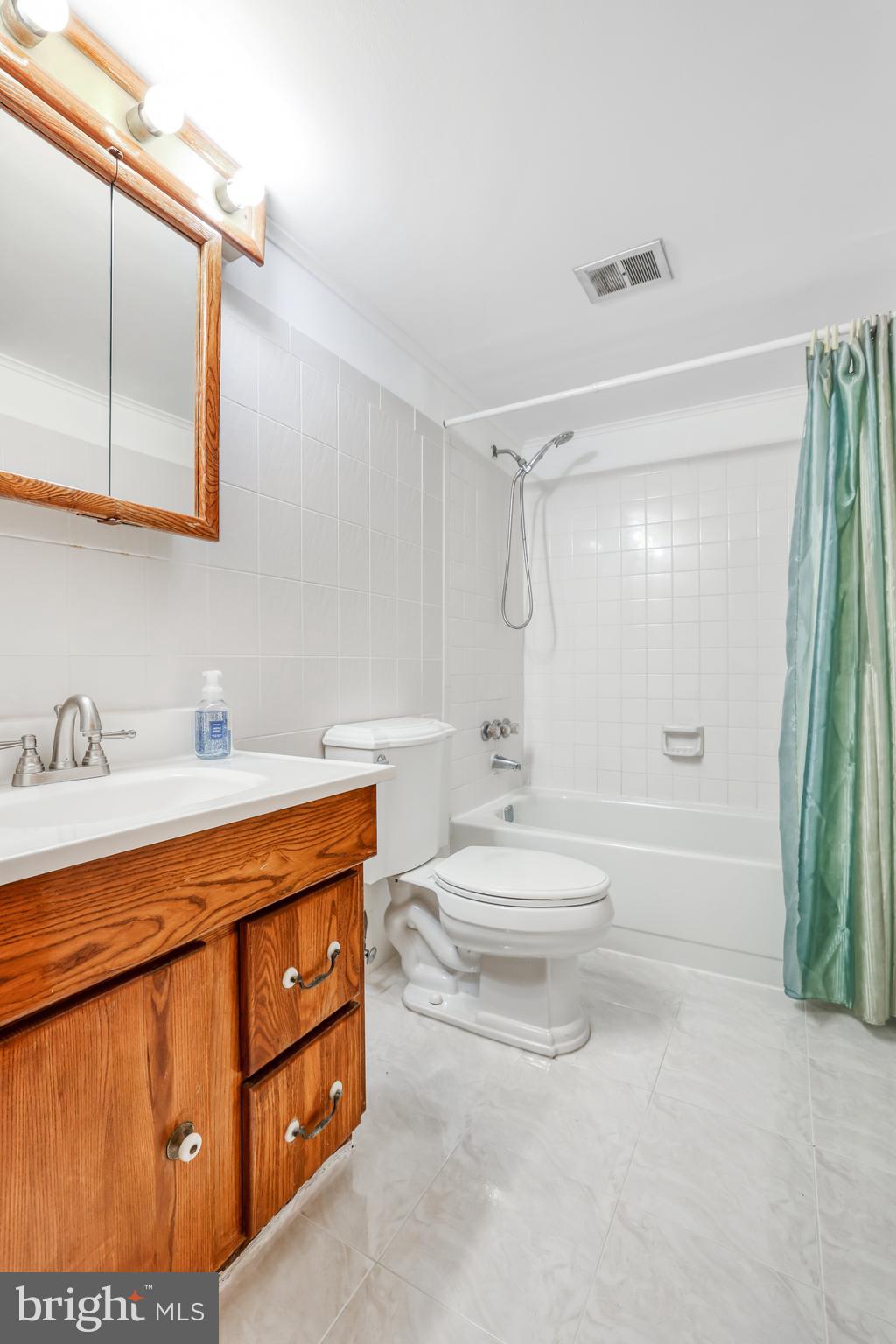 12623 Pinecrest Road Herndon, VA 20171 - Photo 49 of 57