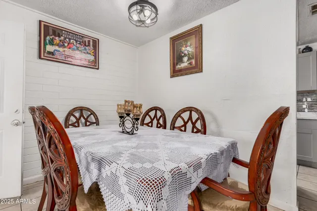 $349,900 | 4915 West Montecito Avenue, Phoenix, AZ 85031