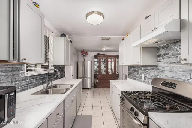 $349,900 | 4915 West Montecito Avenue, Phoenix, AZ 85031