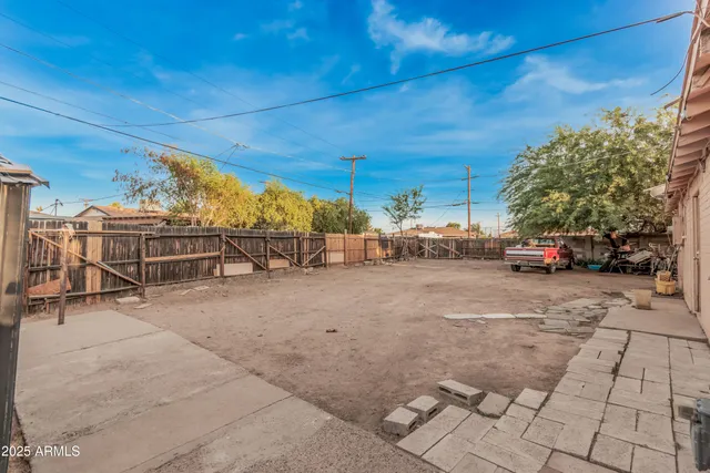 $349,900 | 4915 West Montecito Avenue, Phoenix, AZ 85031