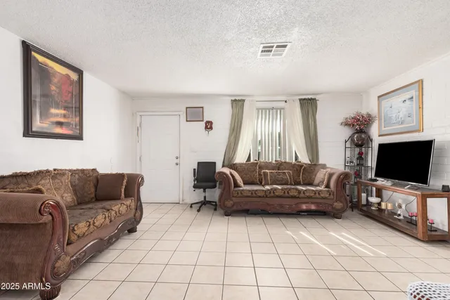 $349,900 | 4915 West Montecito Avenue, Phoenix, AZ 85031