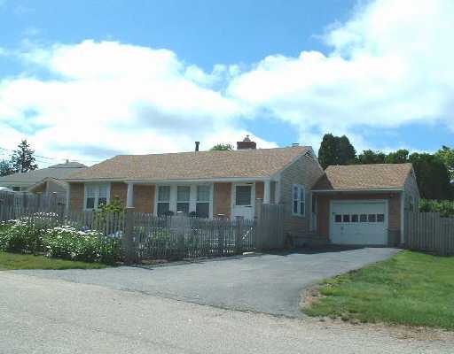 15 Parkman Road Narragansett, RI 02882 - Photo 1 of 1 Exterior Front.