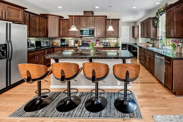 $1,229,000 | 1232 Salish Avenue Southeast, North Bend, WA 98045