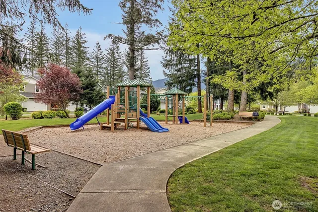 $1,229,000 | 1232 Salish Avenue Southeast, North Bend, WA 98045
