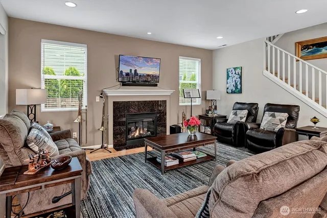 $1,229,000 | 1232 Salish Avenue Southeast, North Bend, WA 98045