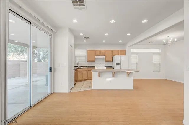 $1,950 | 9260 Pembrook Falls Avenue, Las Vegas, NV 89148