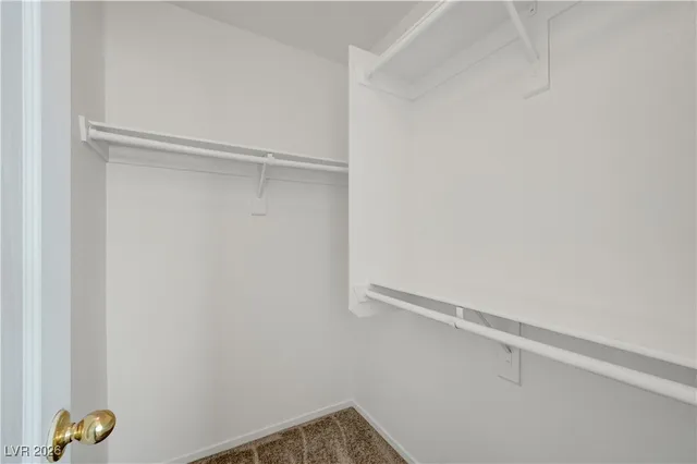 $1,950 | 9260 Pembrook Falls Avenue, Las Vegas, NV 89148