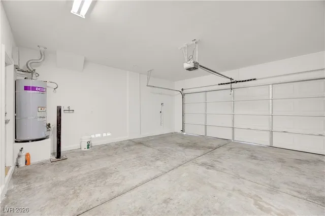 $1,950 | 9260 Pembrook Falls Avenue, Las Vegas, NV 89148