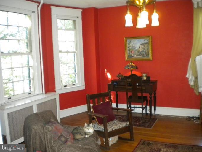 406 Kensington Road Baltimore, MD 21229 - Photo 8 of 18 Family Room #2