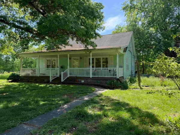 $142,000 | 6402 North Folsomville Road, Boonville, IN 47601