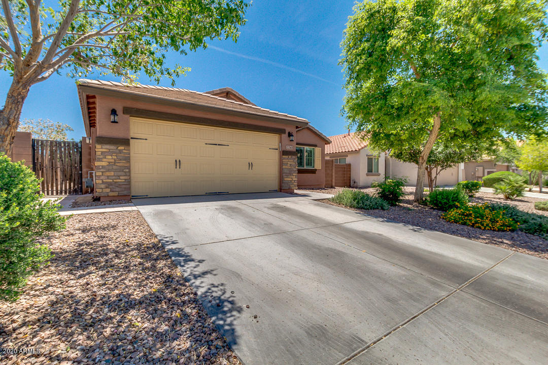2241 East Stacey Road Gilbert, AZ 85298 - Photo 2 of 46 02-Stacey
