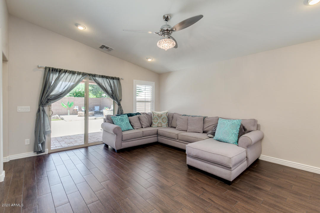 2241 East Stacey Road Gilbert, AZ 85298 - Photo 6 of 46 06-Stacey