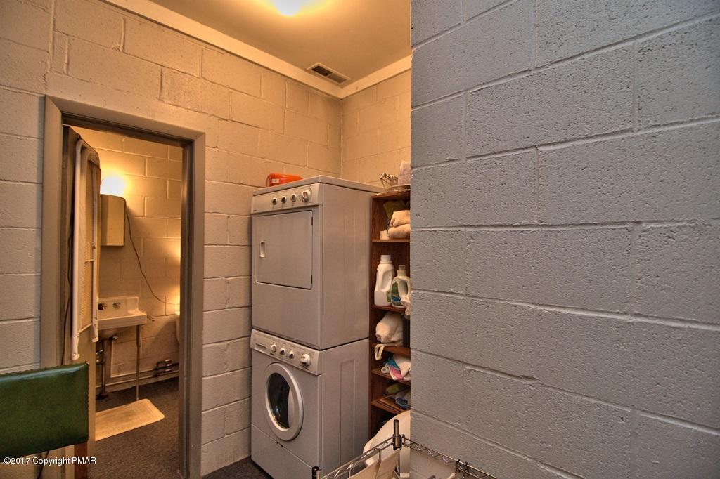342 Summit Road Swiftwater, PA 18370 - Photo 37 of 53 a utility room with dryer and washer