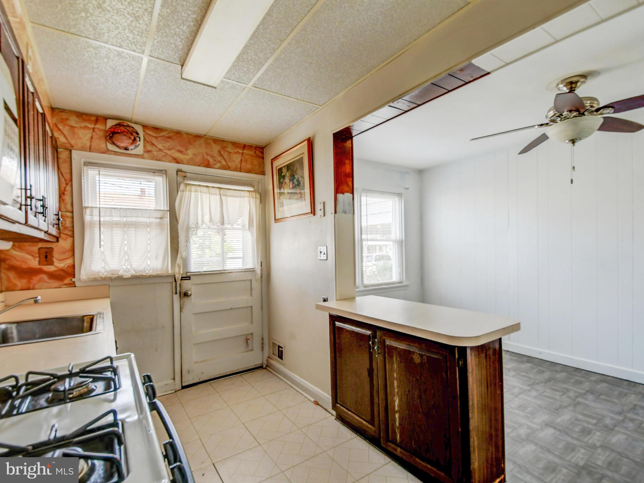 2205 Coralthorn Road Middle River, MD 21220 - Photo 10 of 18 Gallery Image 10