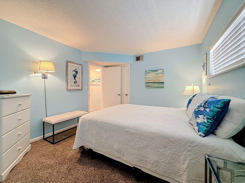 4550 Cove Circle, Unit 302 St. Petersburg, FL 33708 - Photo 30 of 55
