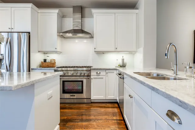 $629,999 | 604 Knox Street, Houston, TX 77007