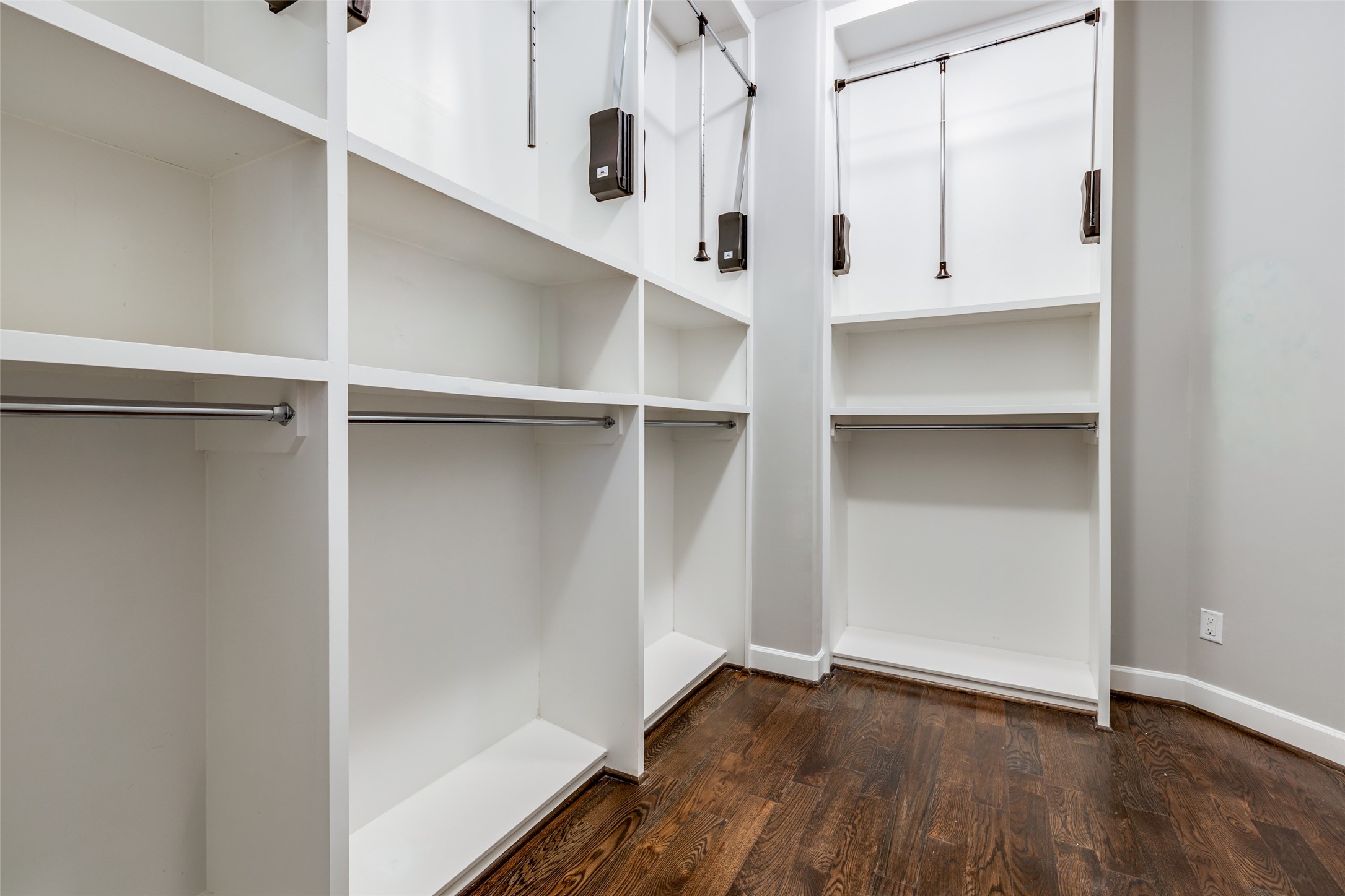 604 Knox Street Houston, TX 77007 - Photo 27 of 42