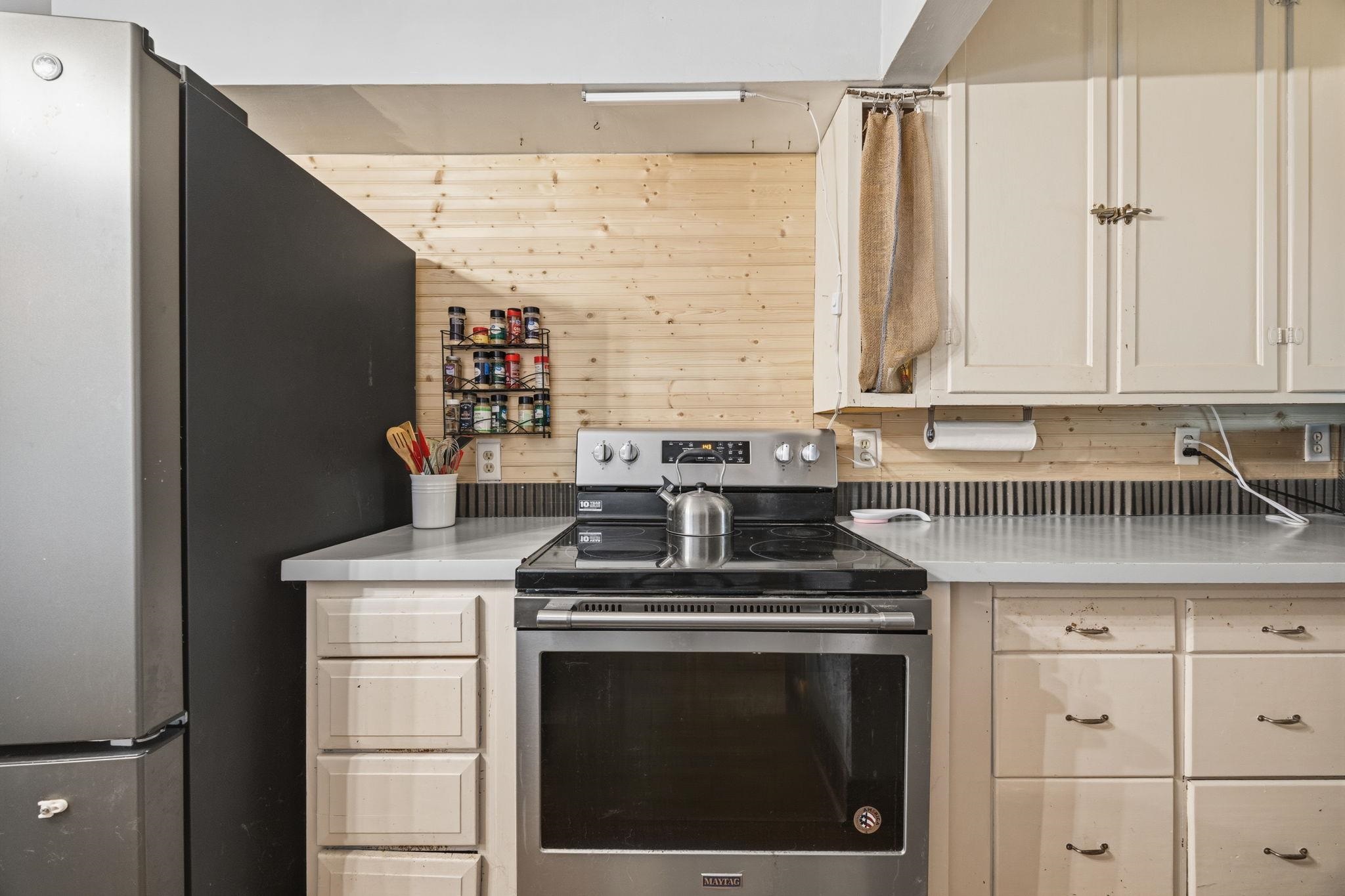 N1360 Deer Path Road Fort Atkinson, WI 53538 - Photo 11 of 47 Gallery Image 11