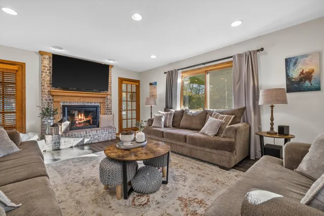 $539,900 | 6500 Jessica Turn, Caledonia, WI 53402