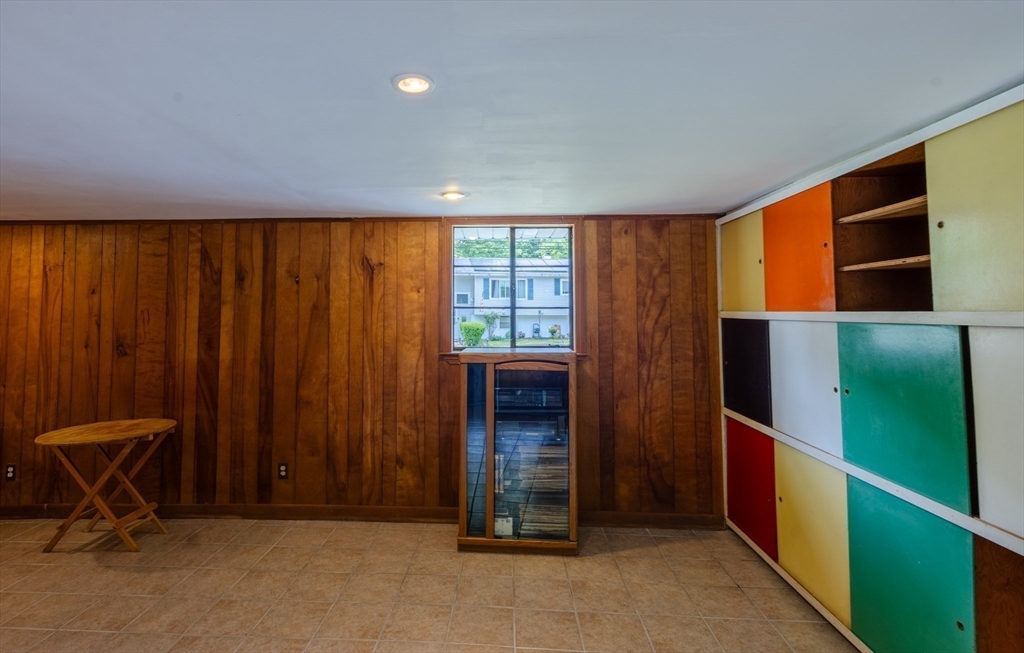 30 Leighton Road Boston, MA 02136 - Photo 27 of 38 a view of an entryway
