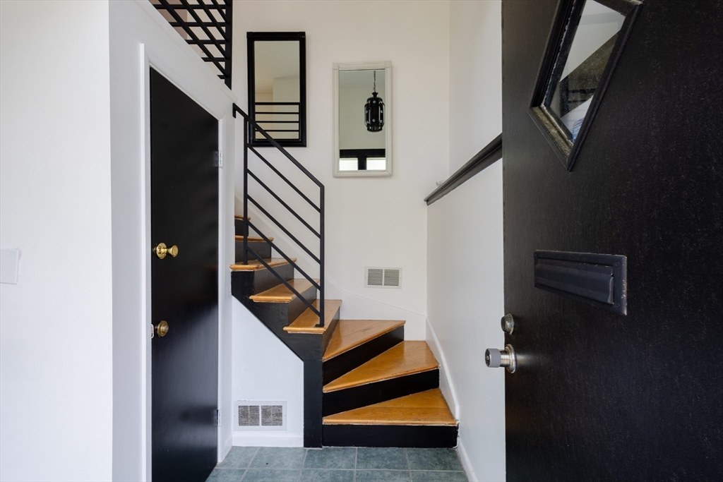 30 Leighton Road Boston, MA 02136 - Photo 30 of 38 a view of entryway