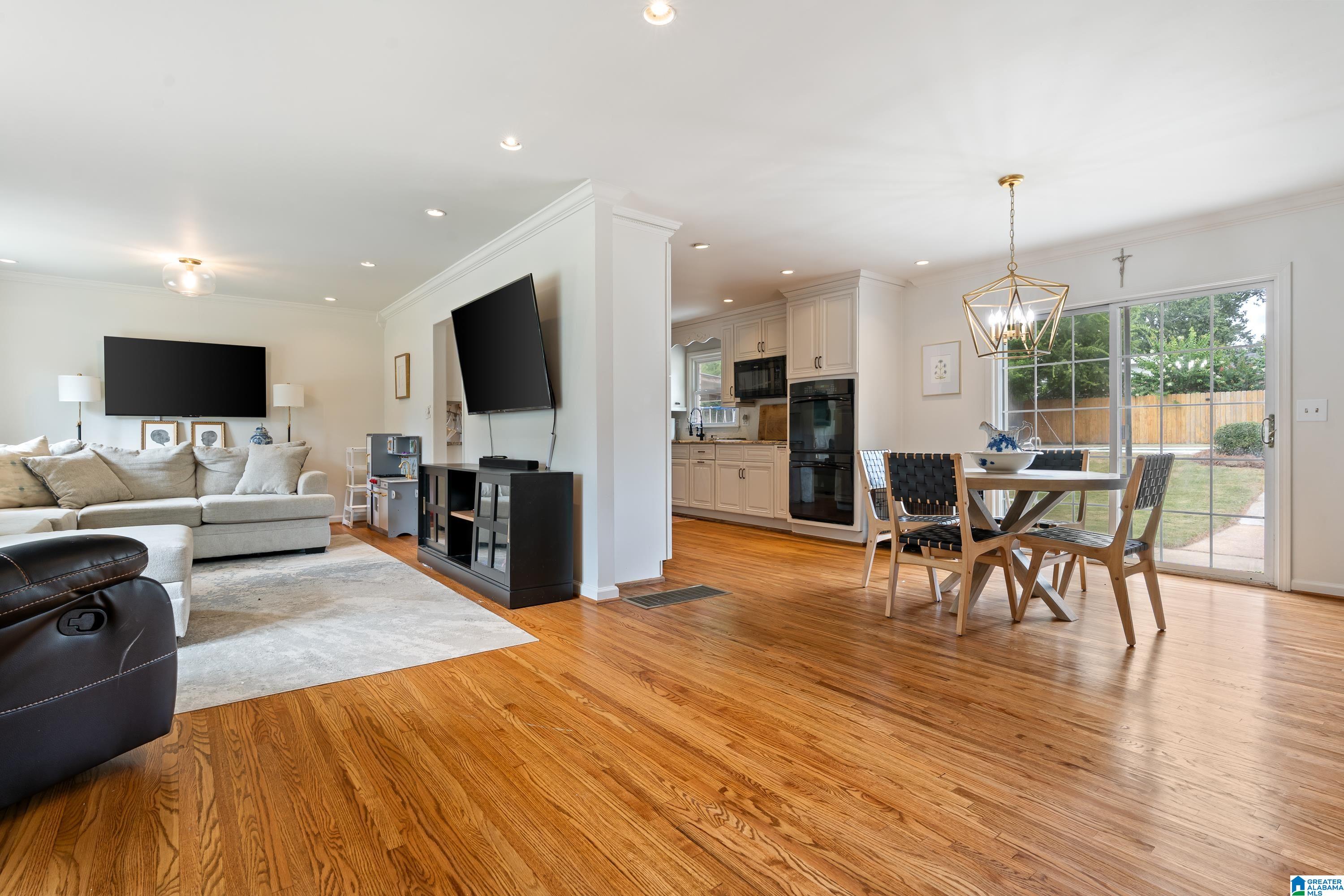 3529 Laurel View Road Birmingham, AL 35216 - Photo 6 of 29