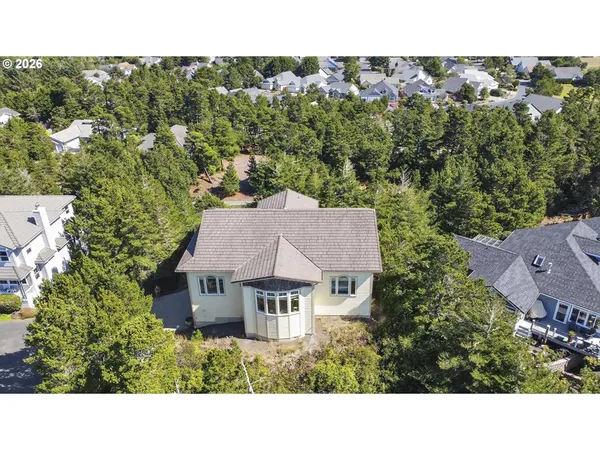 $875,000 | 84 Sailors Ravine Court, Florence, OR 97439