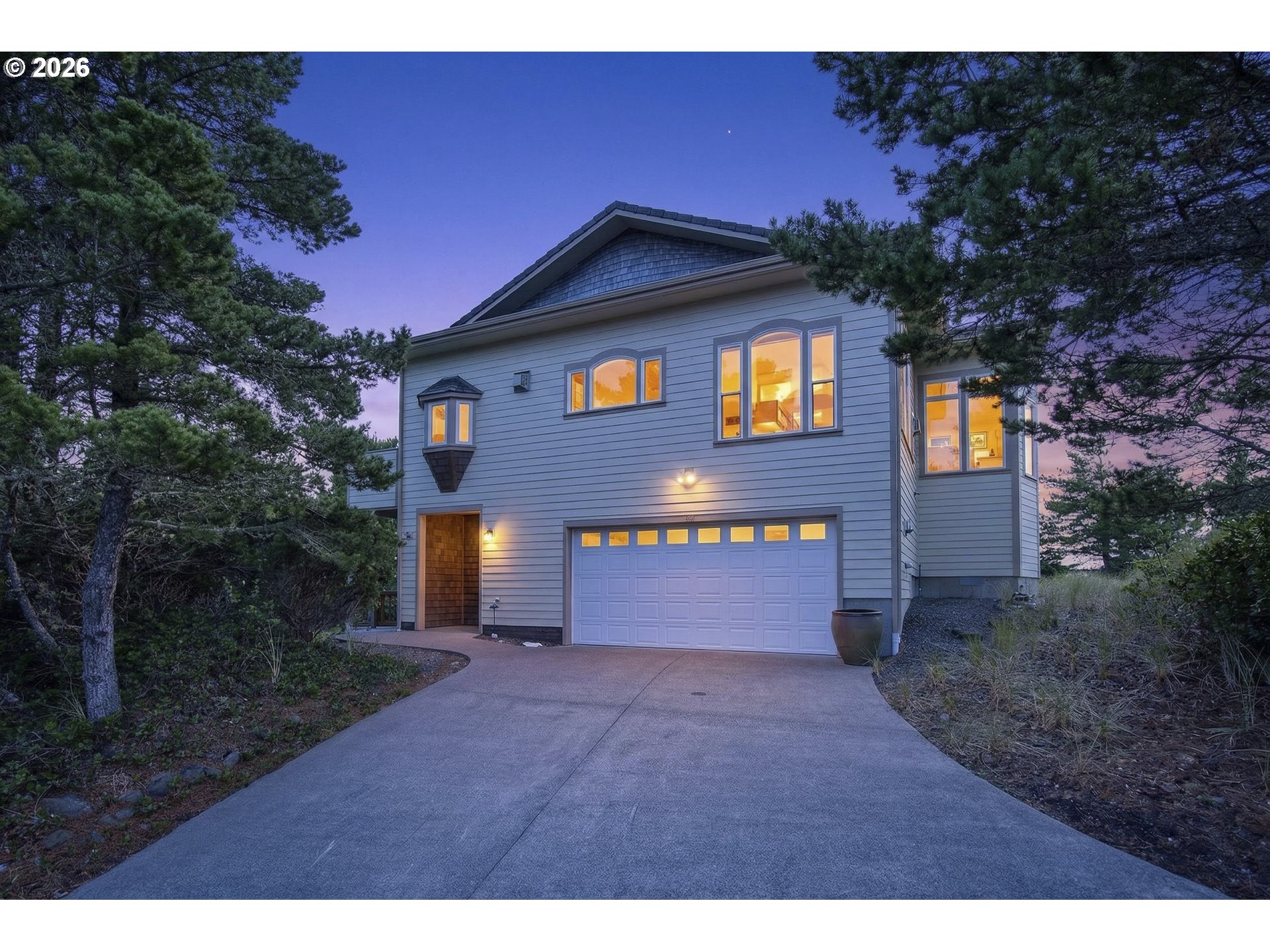 84 Sailors Ravine Court Florence, OR 97439 - Photo 2 of 46
