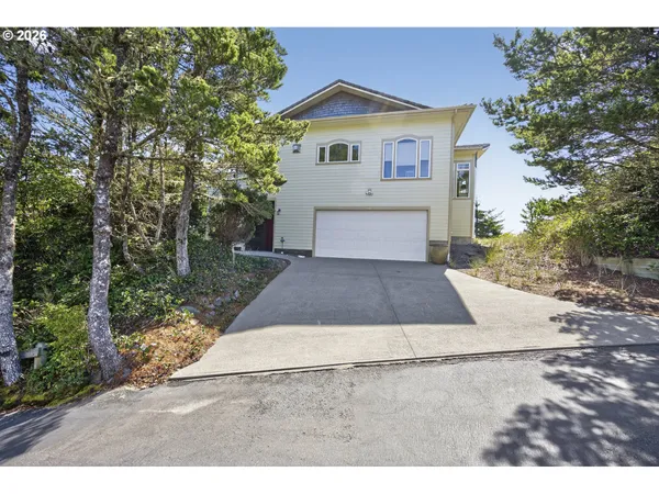 $875,000 | 84 Sailors Ravine Court, Florence, OR 97439