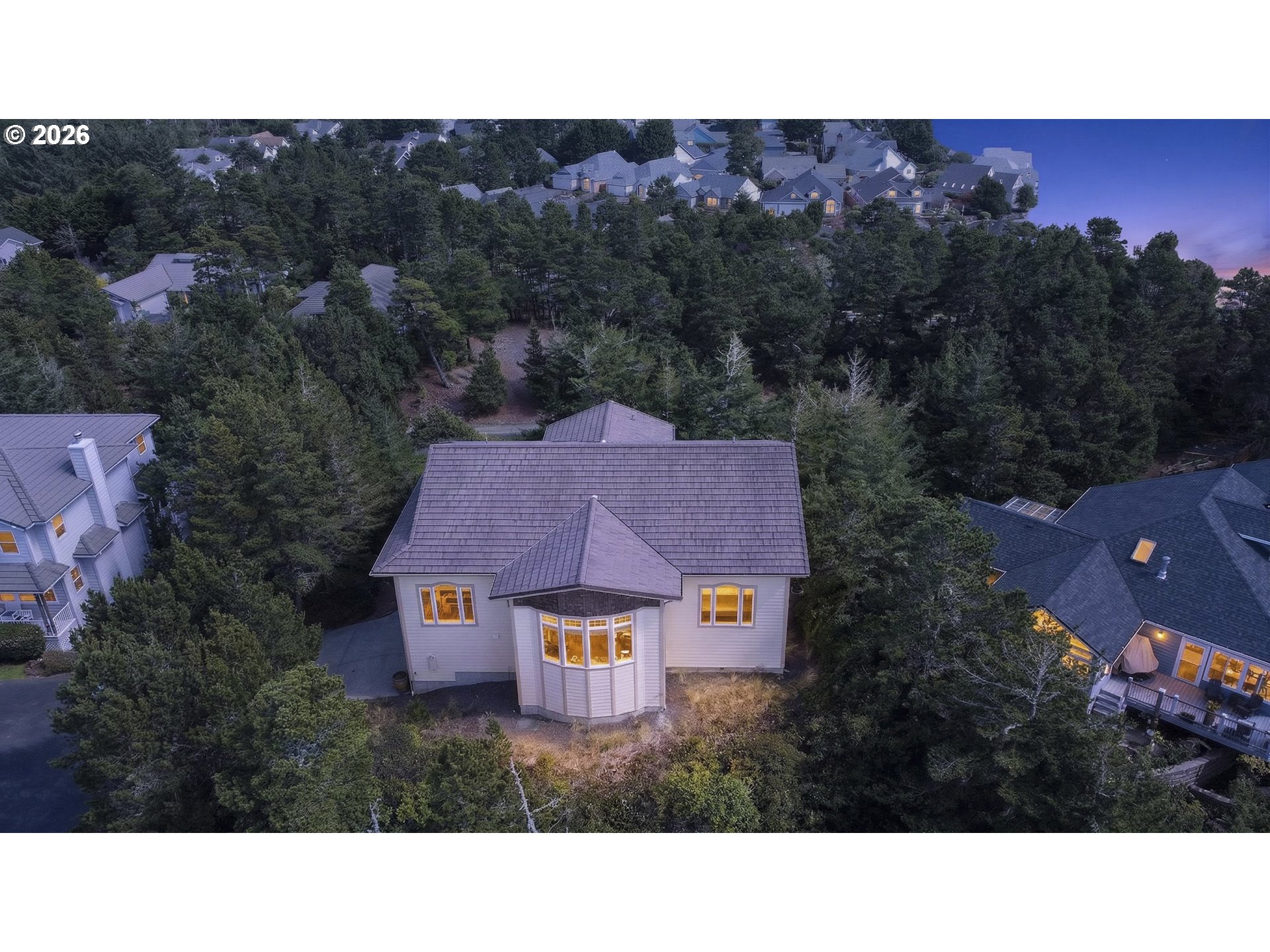 84 Sailors Ravine Court Florence, OR 97439 - Photo 5 of 46