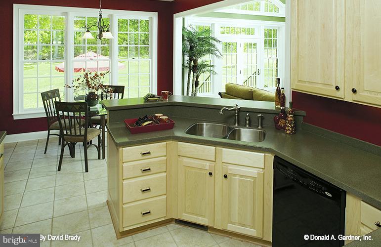 14294 Harrisville Road Mount Airy, MD 21771 - Photo 6 of 7 Kitchen