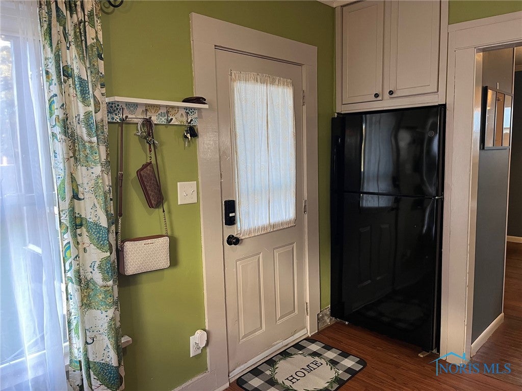 915 Perry Street Defiance, OH 43512 - Photo 10 of 29 Gallery Image 10