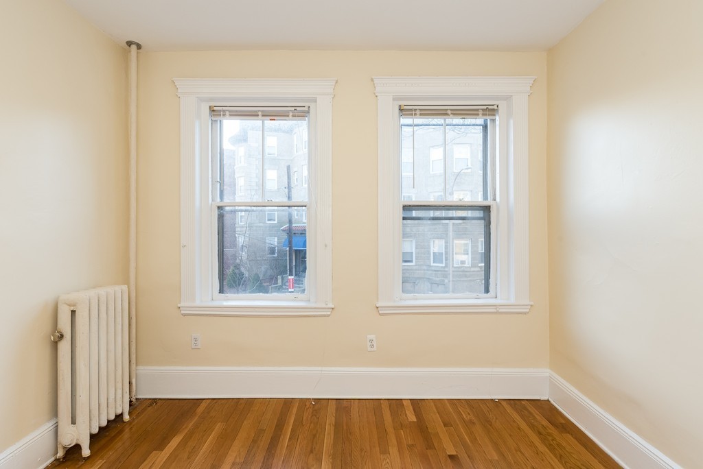 141 Chiswick Road, Unit 3 Boston, MA 02135 - Photo 9 of 17 Gallery Image 9