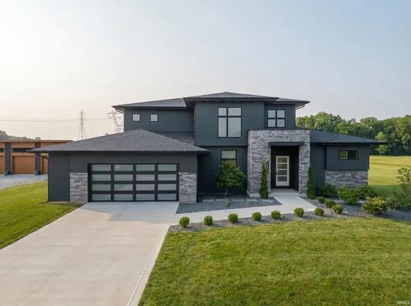 $849,900 | 14277 Aboite Road, Roanoke, IN 46783