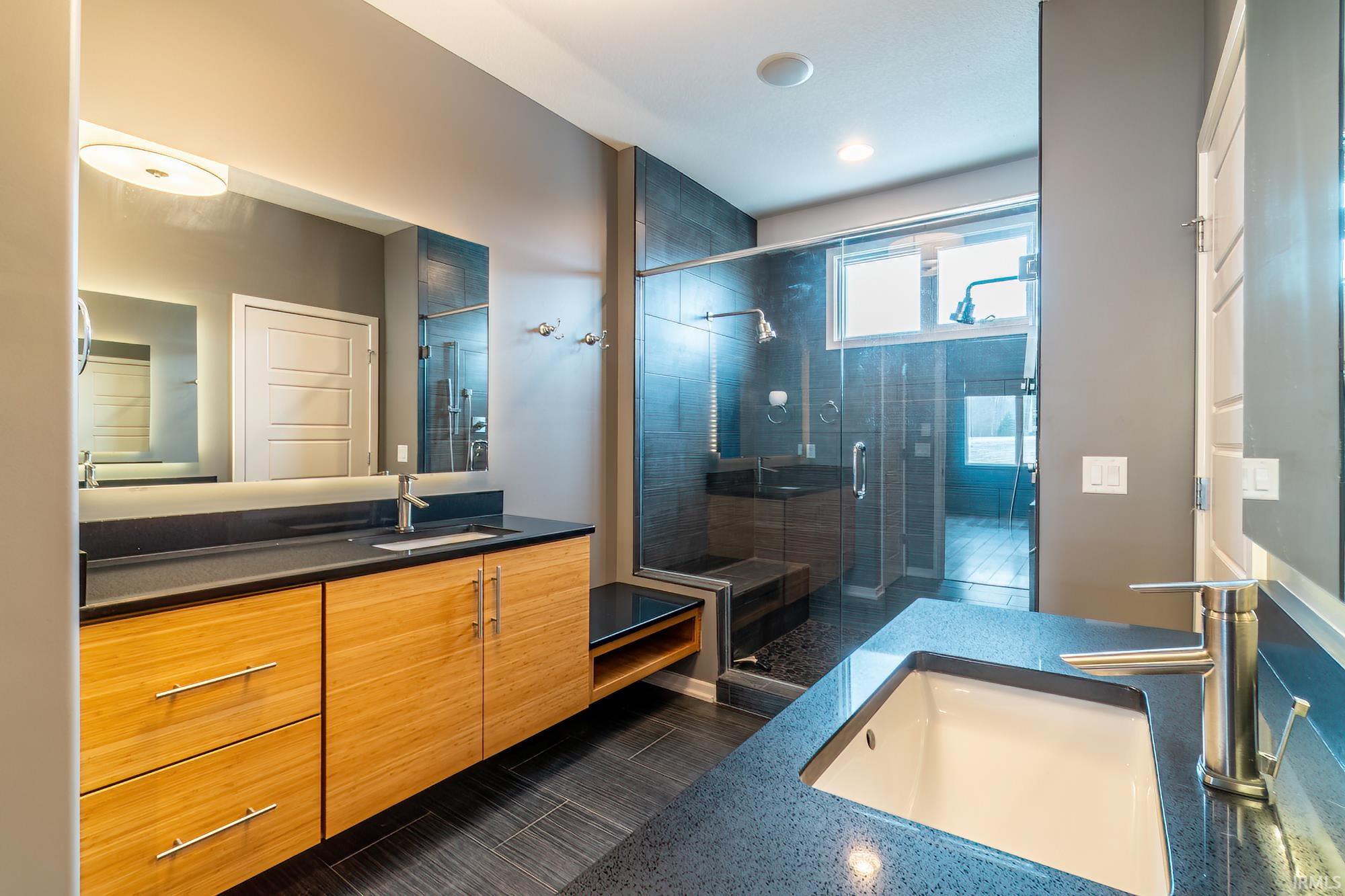 14277 Aboite Road Roanoke, IN 46783 - Photo 11 of 36